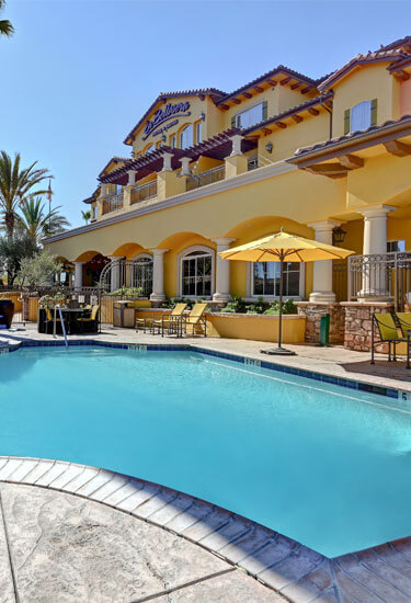 Paso Robles Hotel with Pool